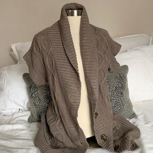 Gap Tunic Length Sweater Vest